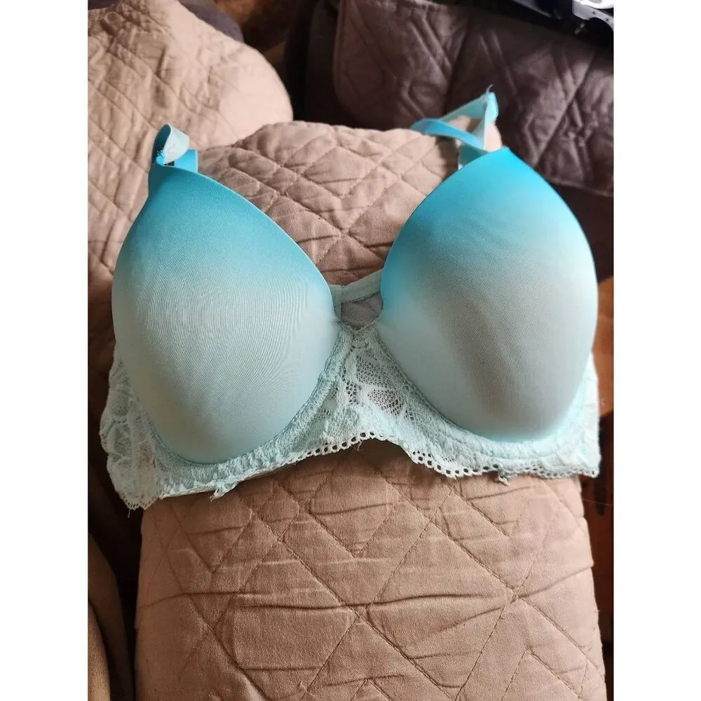 No Boundaries ombre aqua T-Shirt Bra Size 40C